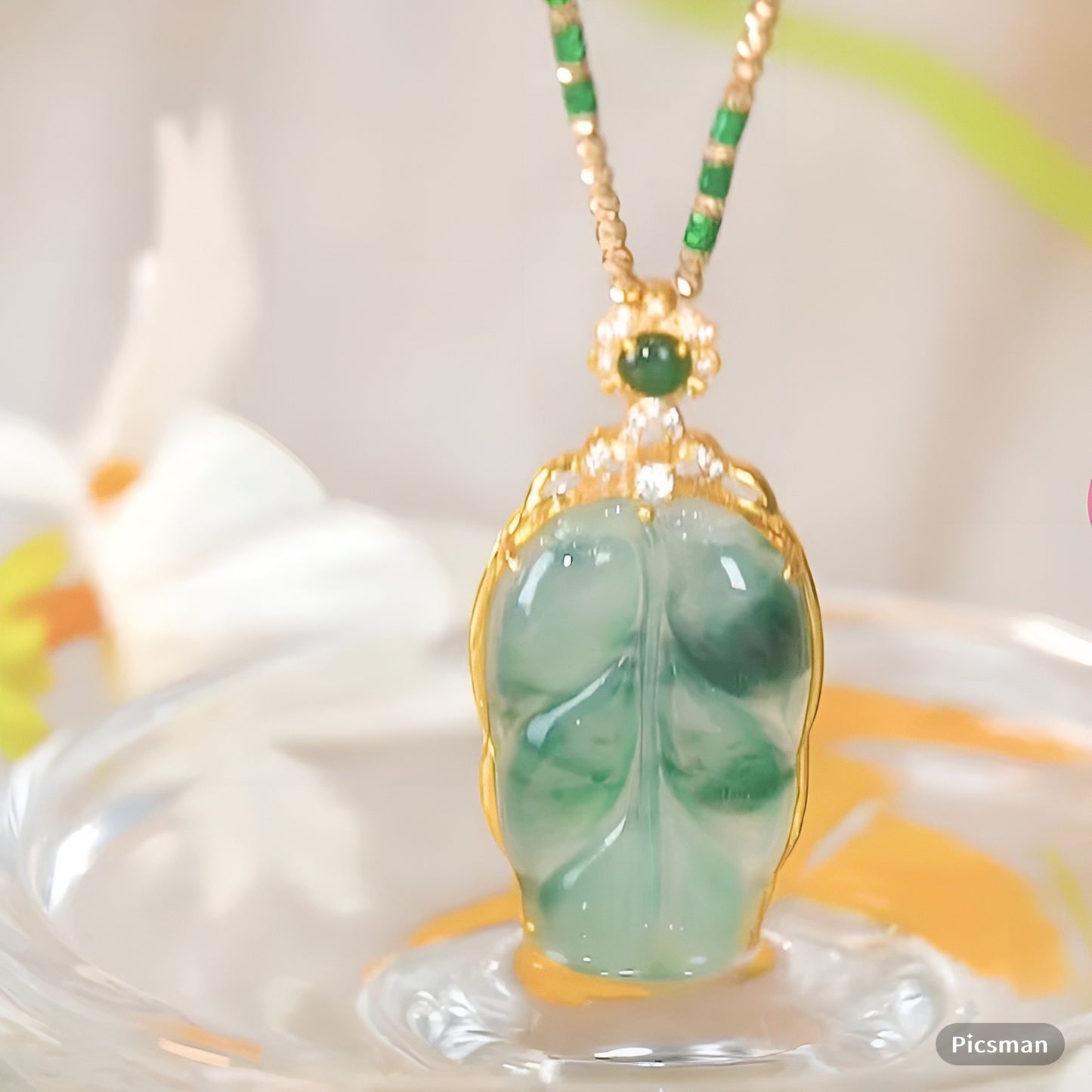 Set Gioielli Esmira – Collana e Bracciale in Vera Pietra di Giada Verde